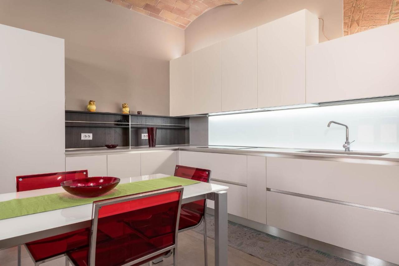 Apartamento Siena Historic Center Stylish Flat With Balcony! Exterior foto