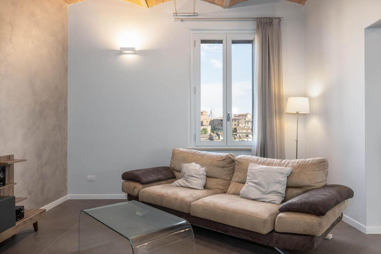 Apartamento Siena Historic Center Stylish Flat With Balcony! Exterior foto